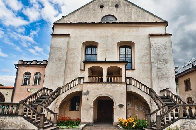 Small Group Kazimierz Jewish Quarter Tour in Krakow