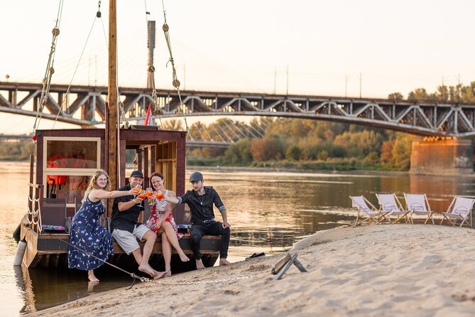 Vistula River Cruise Krakow with Polish Food and Drinks